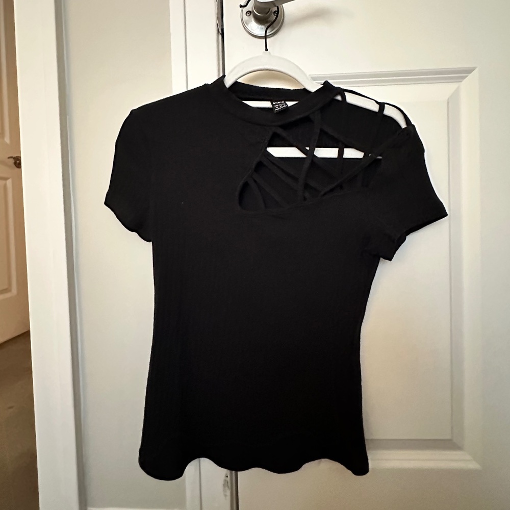 Black Criss Cross Cutout Tee